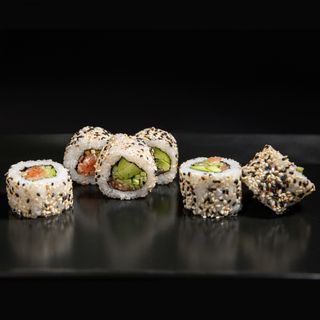 Каліфорнія з лососем (240г)