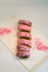 Кюртош з ягідною пудрою