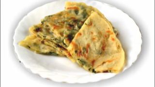 Хычины с сыром и зеленью 