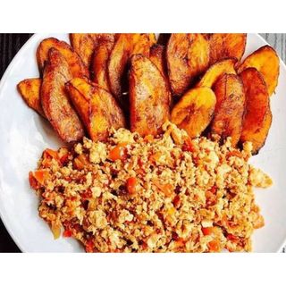 Plantain and Egg Sauce with Sausage