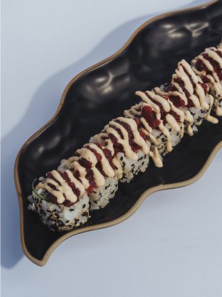 Uramaki De Atún Picante (4 und)