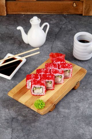 Роллы "Калифорния с крабом"