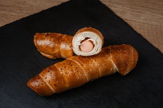 Rulou cu crenwurst de pui