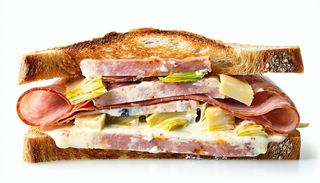 Toast classico farcito