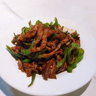 Ternera Con Pimiento Verde