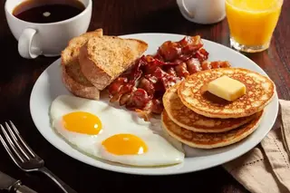 Americano (Desayuno)
