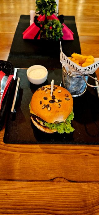 Chesseburger de vită