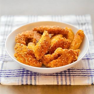 Пилешки флейки със сос Раита (250г)