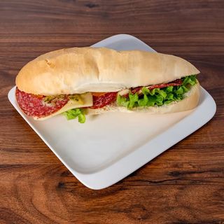 Sendvič hot-dog pršut i sir 190g