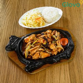 Kurczak na gorącym półmisku 850g