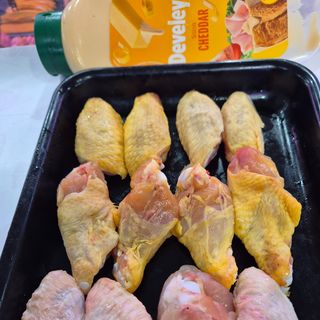 Alette di Pollo fritte con cheddar 1 porzione 