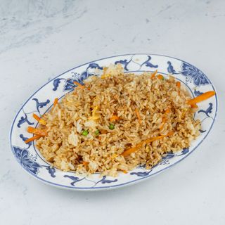 104. Pirjana riža s jajima i povrćem