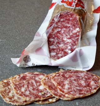 Carnati Bellota 100% Spania 600 gr - pret raportat la 100 gr