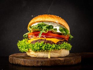 Burger Wiosenny Wołowina