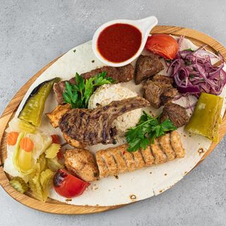 Ассорти из шашлыков