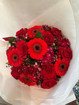 Bukiet czerwony M