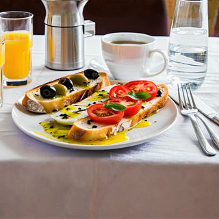 Petit Déjeuner Toastada