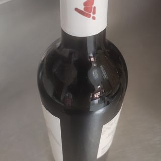 Vino rosso della casa 