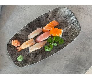 Nigiri Sushi Moriawase (10 pzs.)