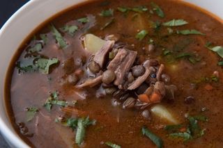 Ոսպով և հորթի մսով ապուր