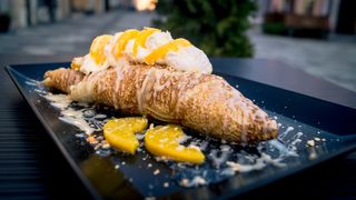 Ledena marelica palačinka