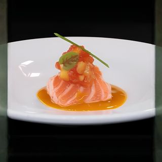 76  Tataki di salmone
