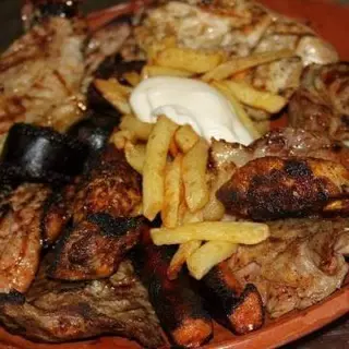 Parrillada Variada (Para 2 Personas)