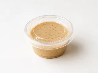 Salsa di sesamo per insalata