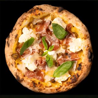 Пица коппа ди парма d.o.p и биволска моцарела (550г)