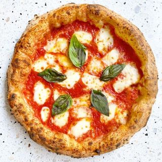 Pizza Margherita