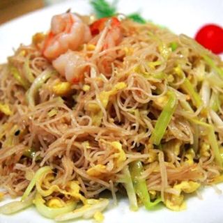 Fideos De Arroz Con Gambas