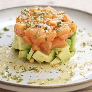 TARTAR DE SALMON