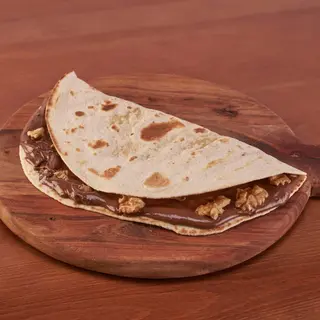 Piadina con Nutella e noci