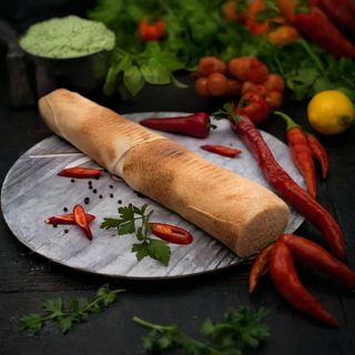 7. Pita z surówkami 50 cm