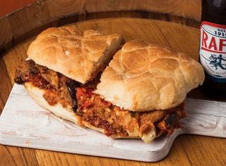 O Famo Strano con la parmigiana