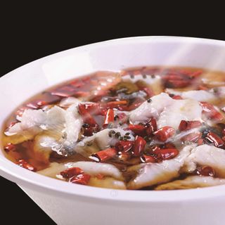 53. Fettine di pesce bollito piccante alla Sichuan 