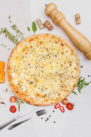 Піца 4 Формаджі  (430г)