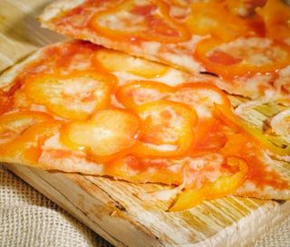 Pizza peperoni al spicchio