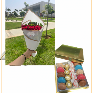 10 fleurs Bouquet + boite moyenne chocolat 