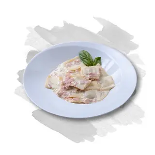 Ravioli nata y jamón 