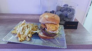 Hamburguesa Universo