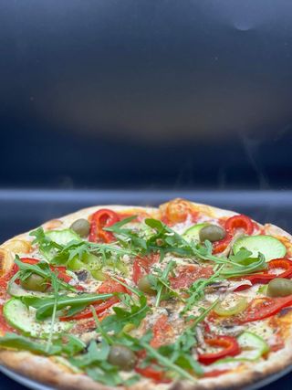 Pizza Vegeteriana velika