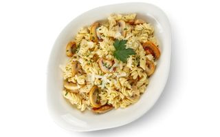 Фузілі з грибами у вершковому соусі ХL 