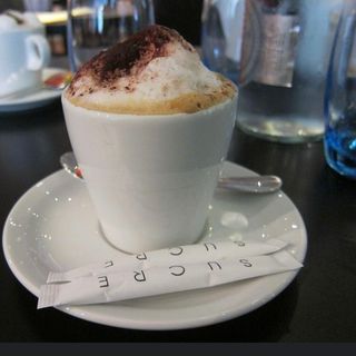 Capuchino Con Nata