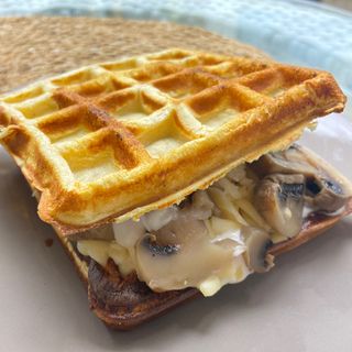 ცილოვანი ვაფლი შამპინიონებით