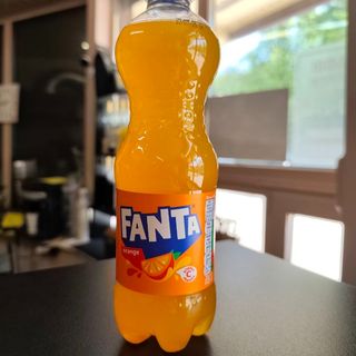 Fanta (0.5л)