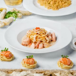 Паста с семгой