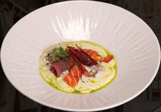 003.Carpaccio mix white