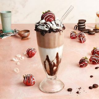 Choc And Vanilla Shake