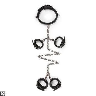 Fetish set: obroża, kajdanki na nadgarstki i kajdanki na kostki 1308